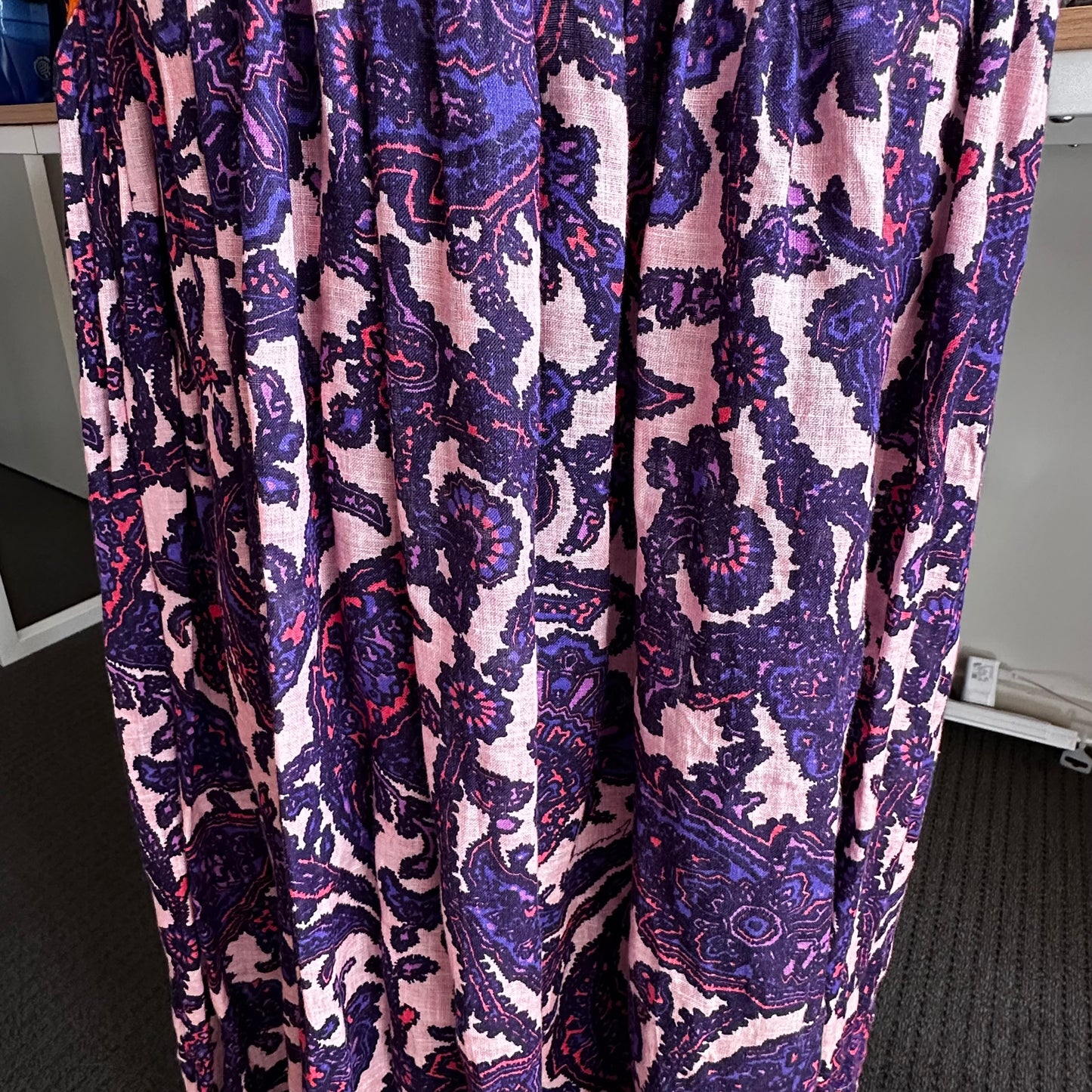 Tiggy Bow Midi Dress in Spliced Paisley